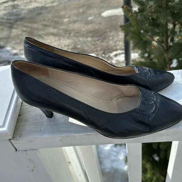 Authentic Chanel Navy Leather Pumps - Picture 1 of 6